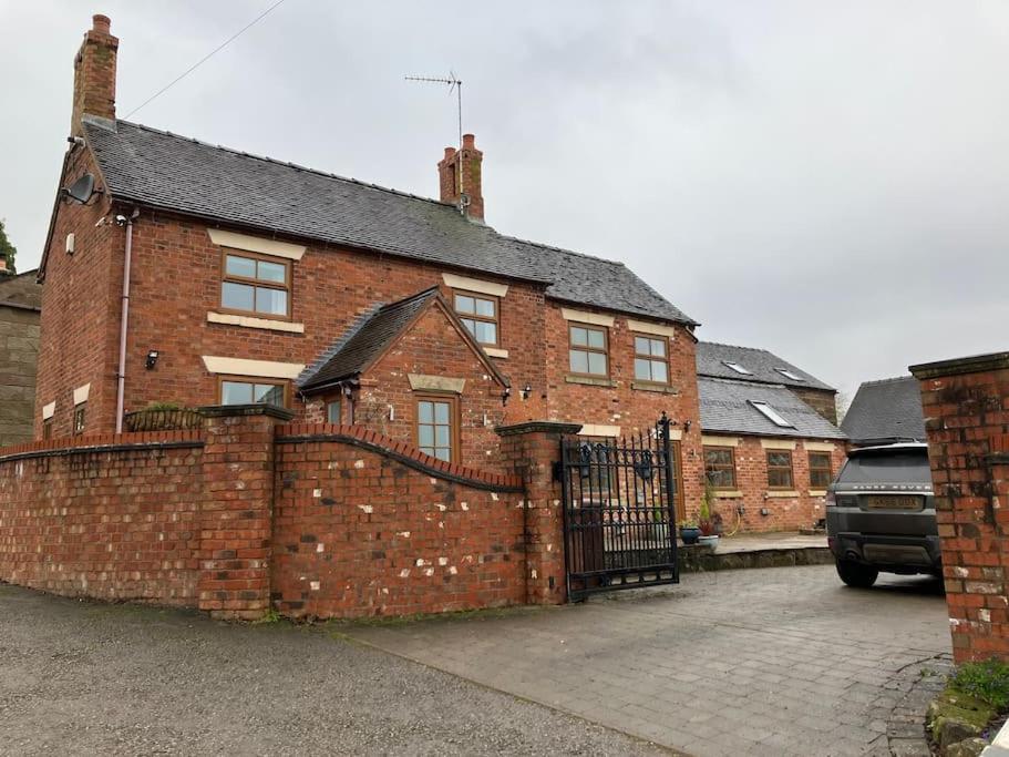 Woodbine Cottage-Part Of Alton Cottages 外观 照片